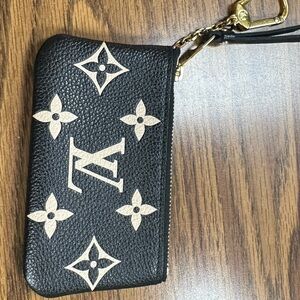 Louis Vuitton Black and Cream Monogram Key Holder